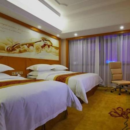 Venus International Hotel Shanghai South Shenjiang Road Exteriör bild