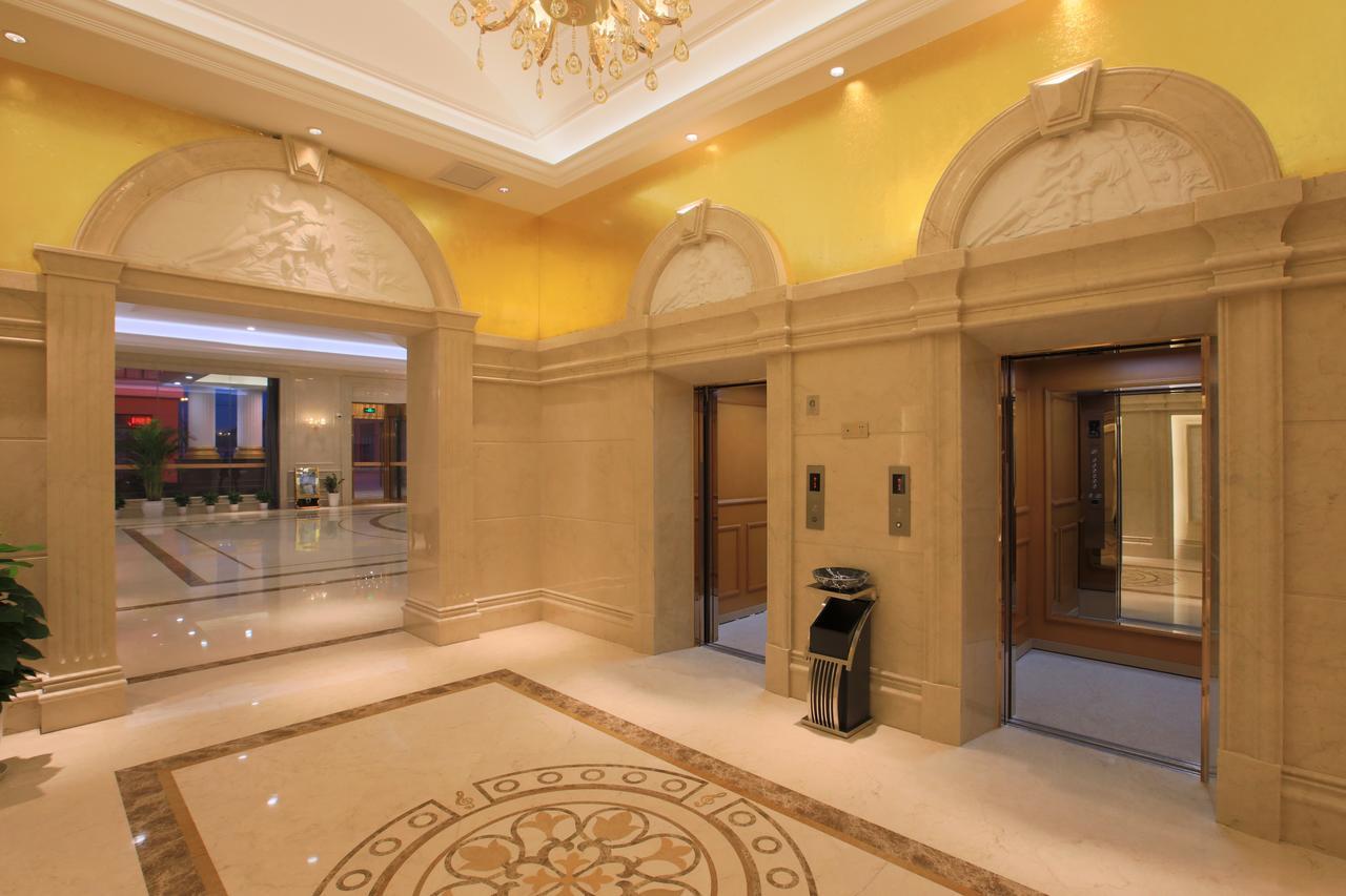 Venus International Hotel Shanghai South Shenjiang Road Exteriör bild