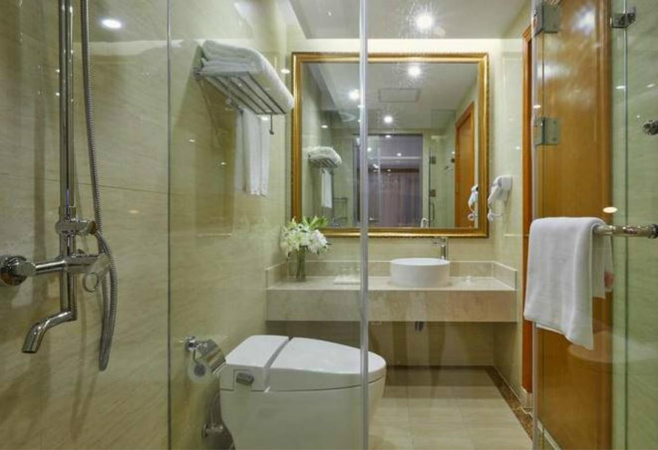 Venus International Hotel Shanghai South Shenjiang Road Exteriör bild
